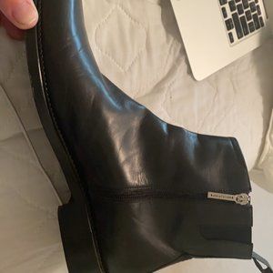 Donald J Pliner Boots